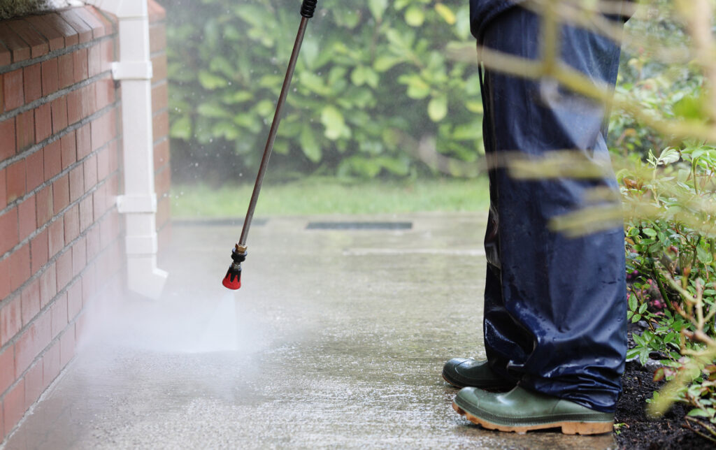 Sidewalk & Walkway Cleaning - Hugo's Concrete