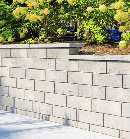 concrete-block-retaing-wall - Hugo's Concrete